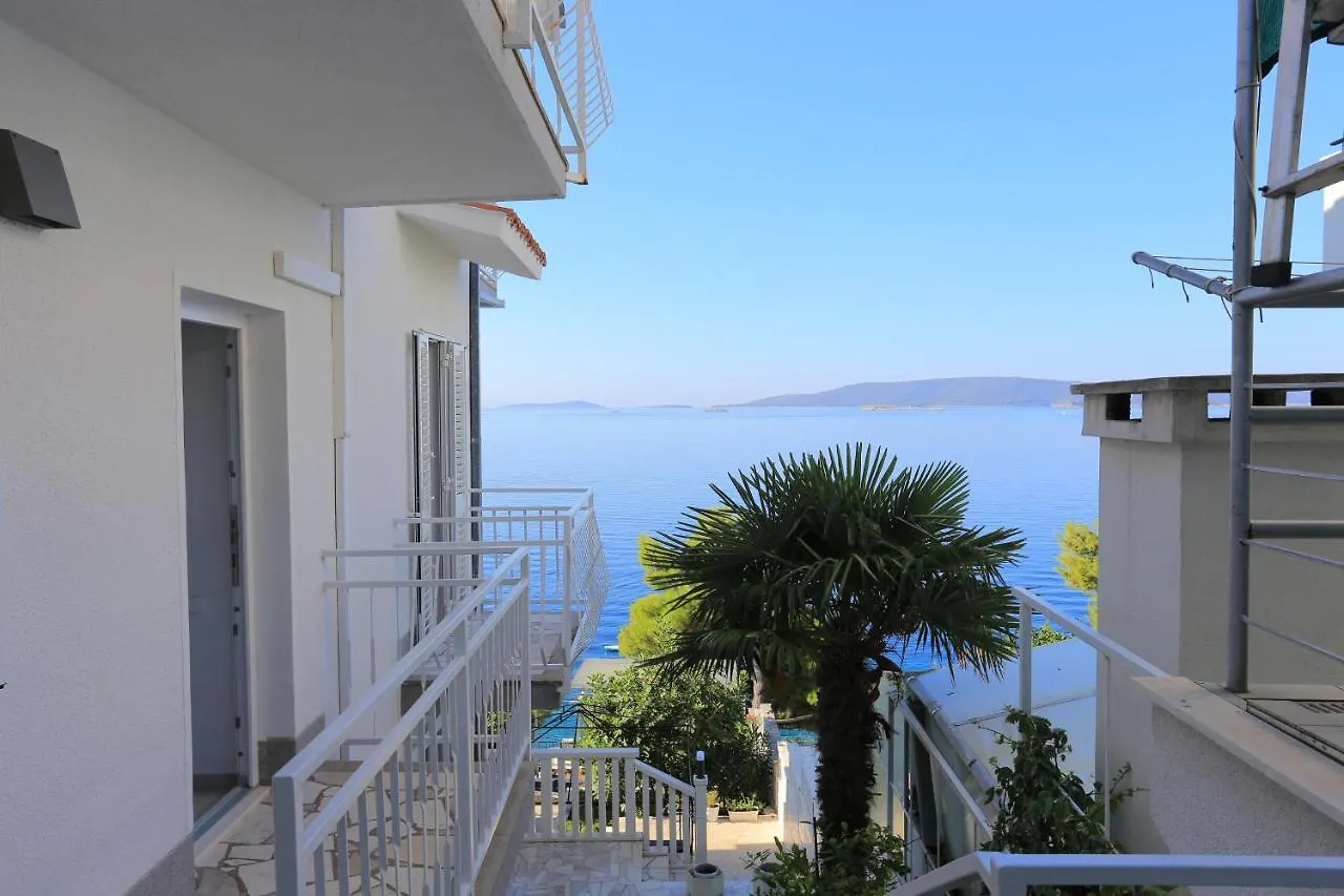 Apartments By The Sea Okrug Donji, Ciovo - 19974 Okrug Gornji Croatia